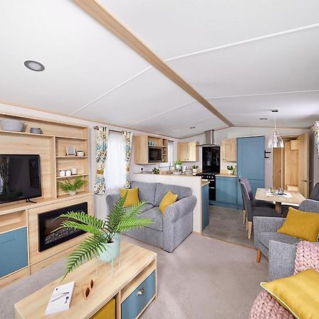 Ocean Heights Holiday Park Нью-Ки Экстерьер фото
