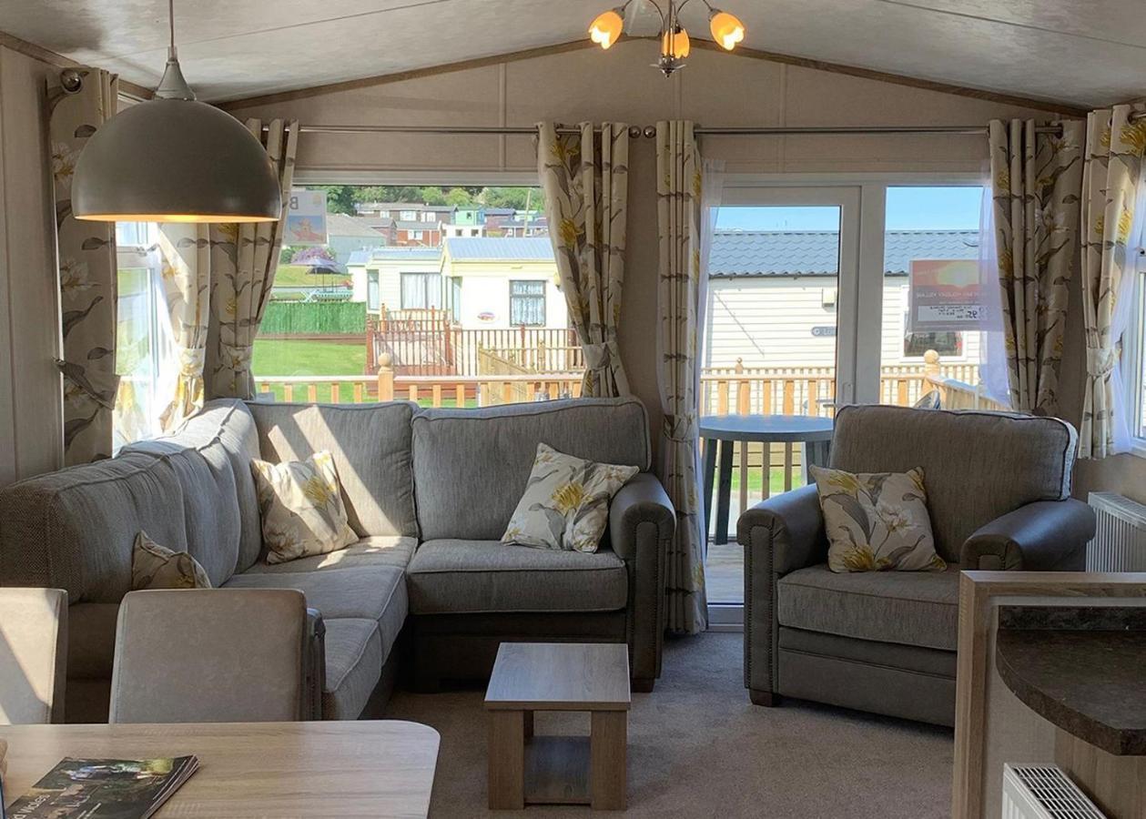 Ocean Heights Holiday Park Нью-Ки Экстерьер фото